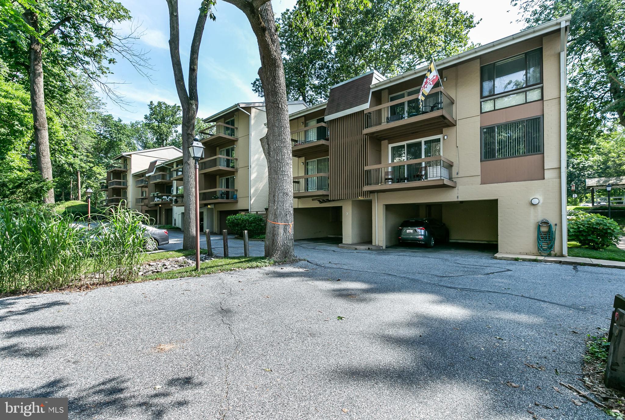 11 Cross Keys Road, Unit 11D Baltimore, MD 21210 - Photo 28 of 29 Deeded parking space
