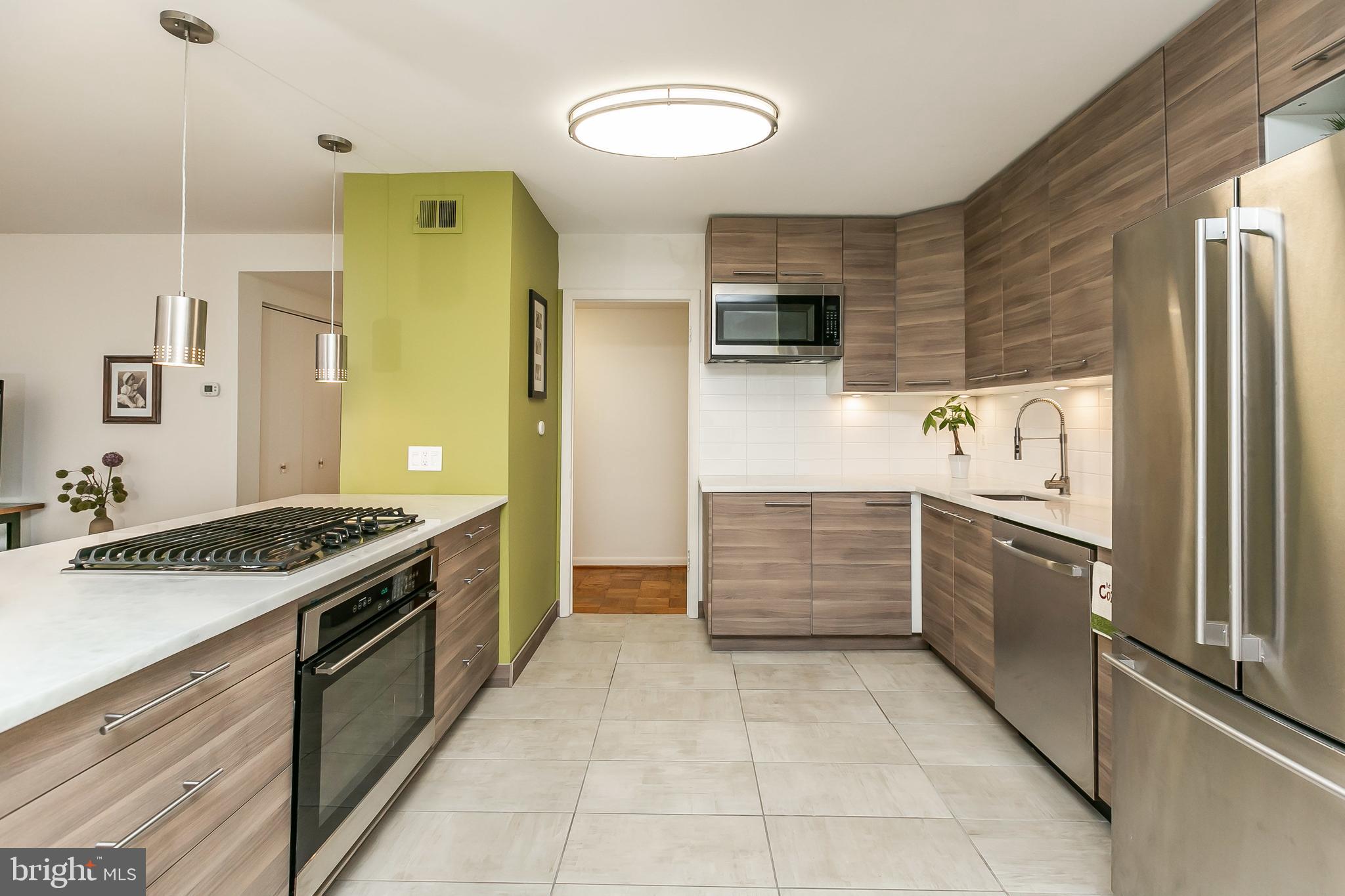 11 Cross Keys Road, Unit 11D Baltimore, MD 21210 - Photo 8 of 29 Newly renovated kitchen