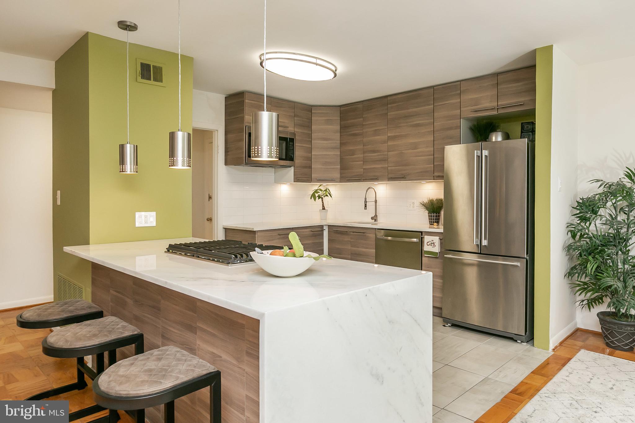 11 Cross Keys Road, Unit 11D Baltimore, MD 21210 - Photo 10 of 29 Marble counter-tops
