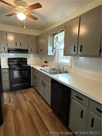 $215,000 | 506 North College Avenue, Salem, IN 47167