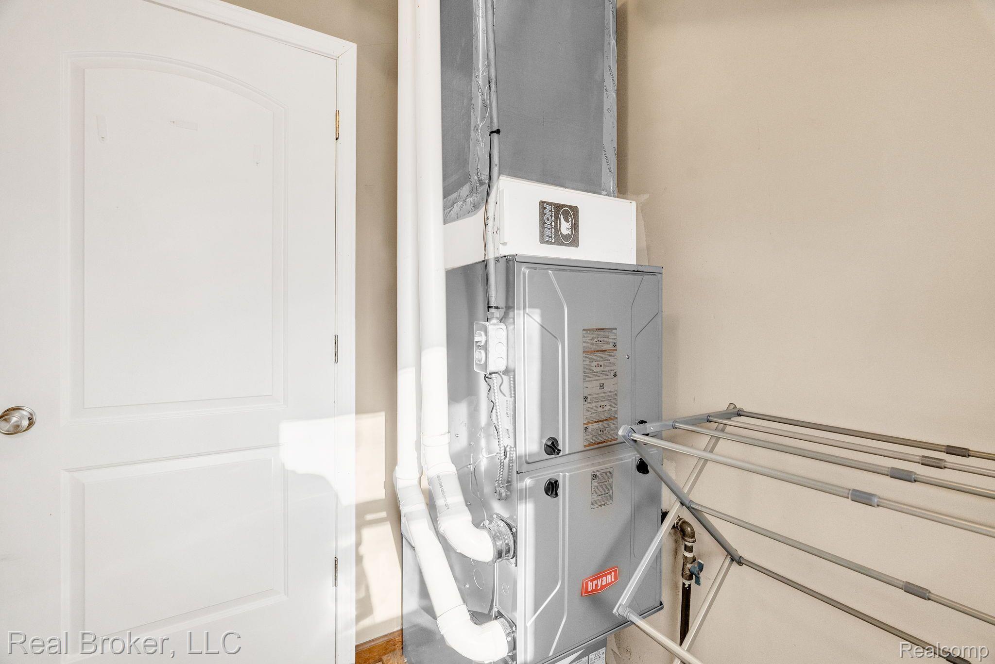 7021 Yager Road St. Clair, MI 48079 - Photo 22 of 45 Gallery Image 22