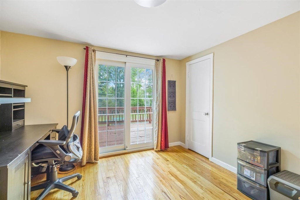 7 Lincoln Avenue Holbrook, MA 02343 - Photo 15 of 32 Gallery Image 15