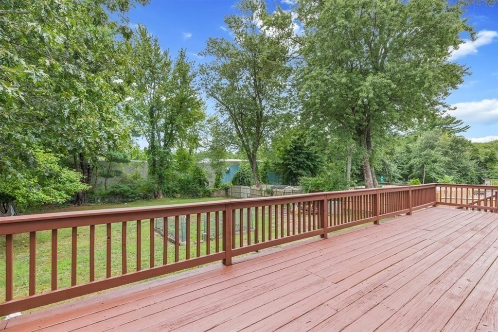 7 Lincoln Avenue Holbrook, MA 02343 - Photo 16 of 32 Gallery Image 16