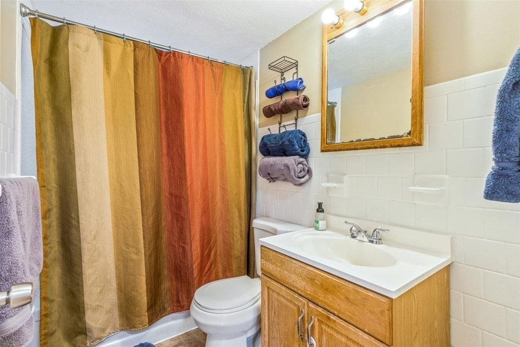 7 Lincoln Avenue Holbrook, MA 02343 - Photo 18 of 32 Gallery Image 18