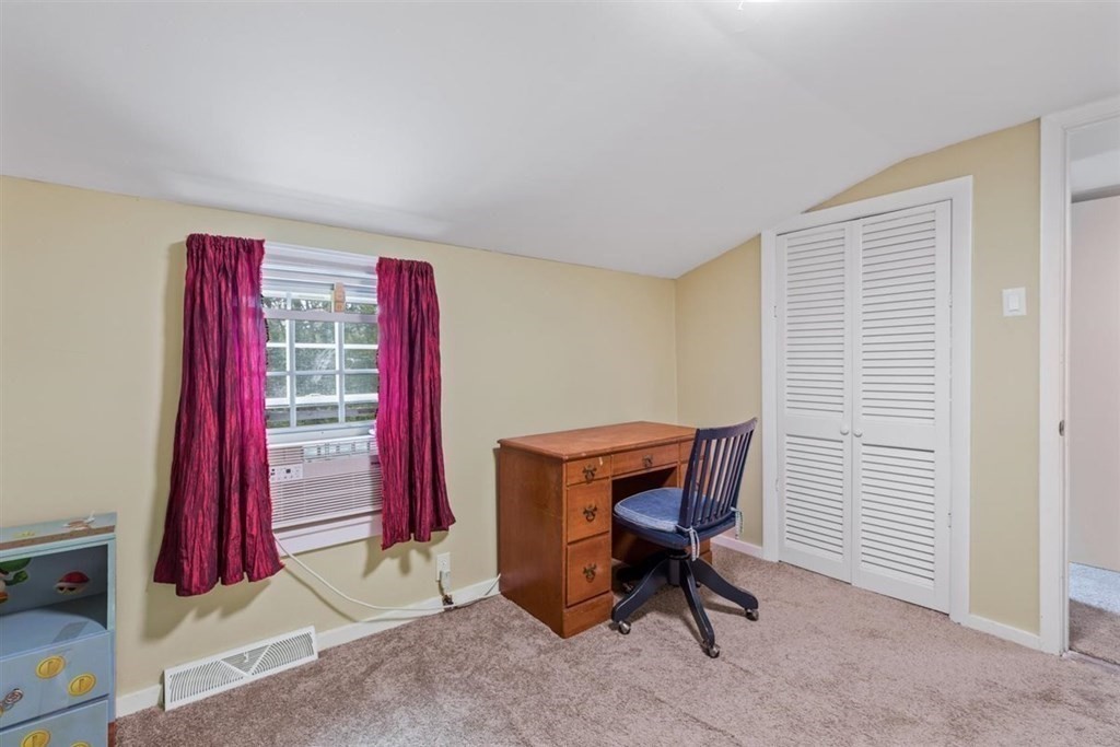 7 Lincoln Avenue Holbrook, MA 02343 - Photo 25 of 32 Gallery Image 25
