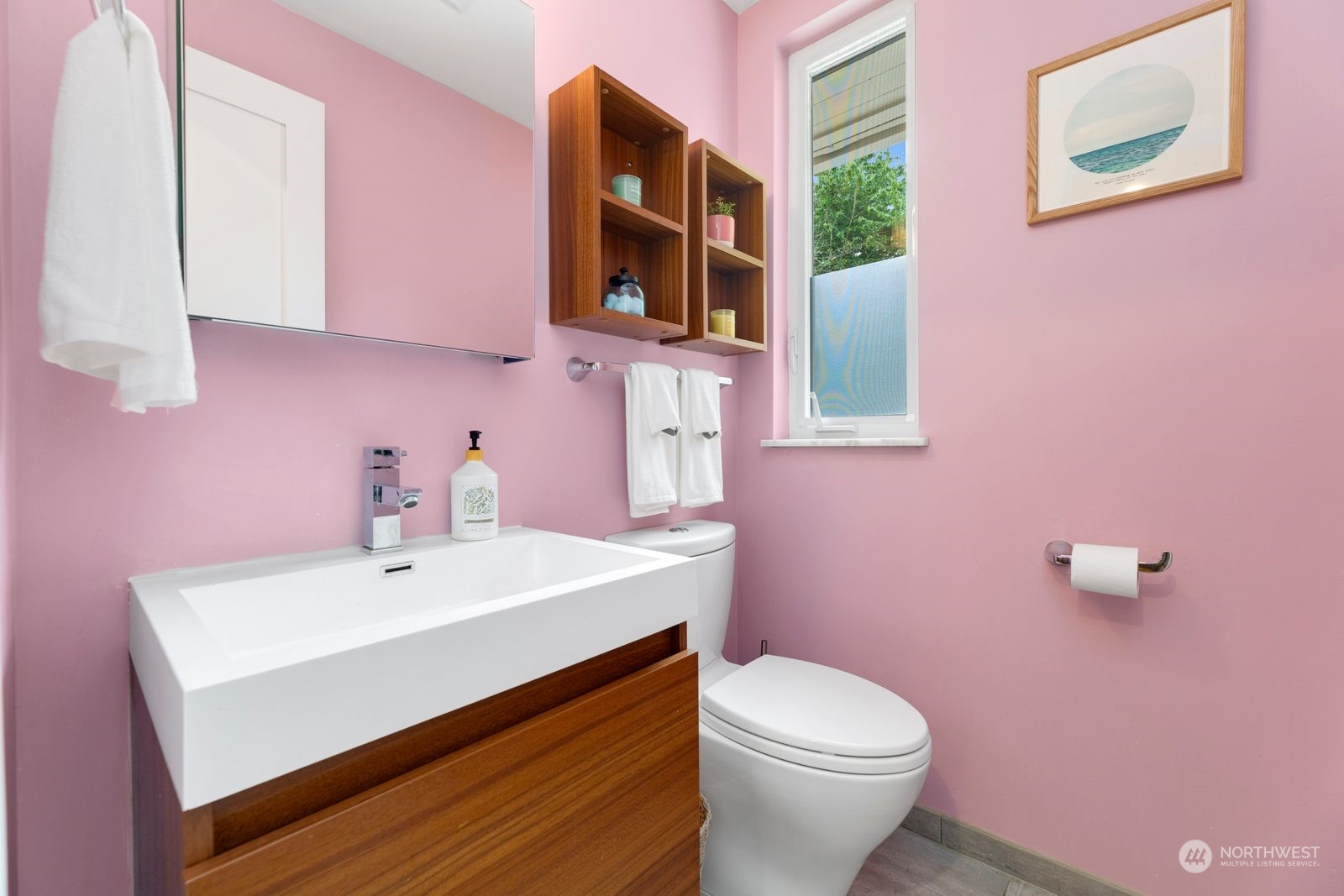 3710 West Armour Place Seattle, WA 98199 - Photo 16 of 40
