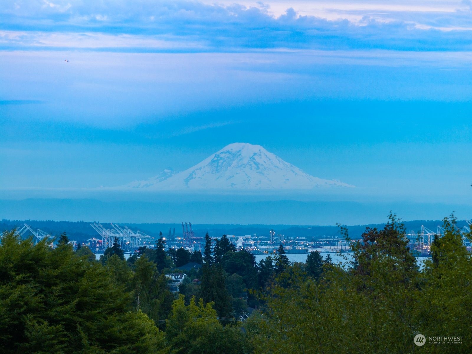 3710 West Armour Place Seattle, WA 98199 - Photo 36 of 40