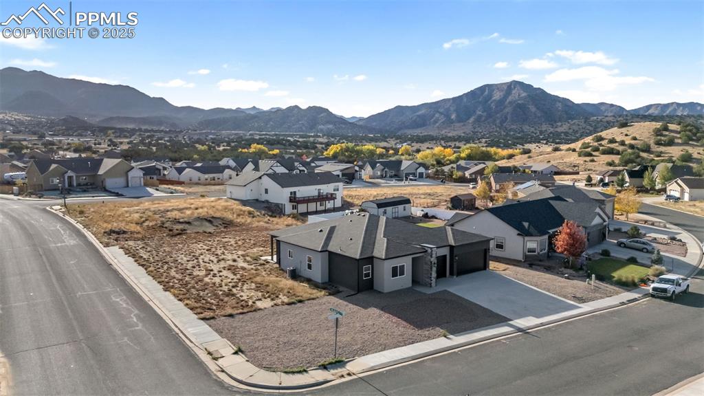 442 Gold Canyon Road Canon City, CO 81212 - Photo 33 of 38 a view of a city from a terrace
