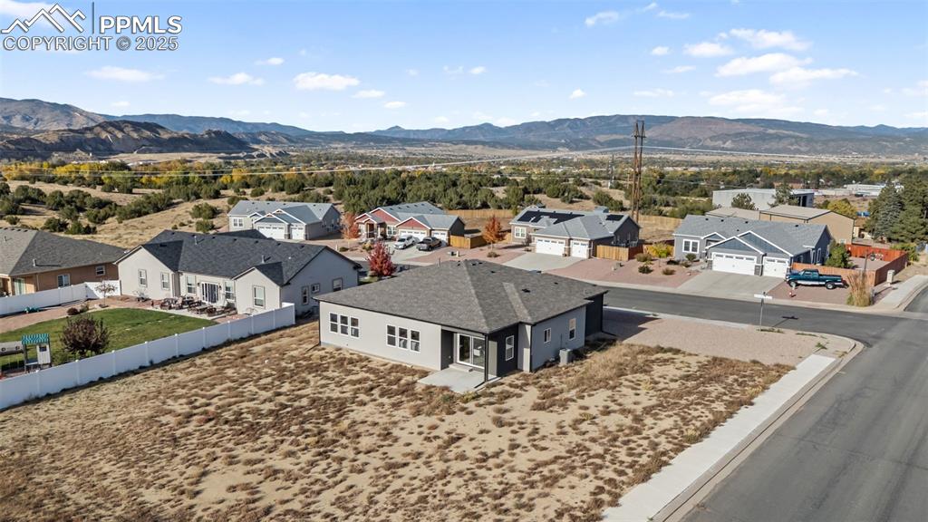 442 Gold Canyon Road Canon City, CO 81212 - Photo 36 of 38 a view of a terrace with a mountain