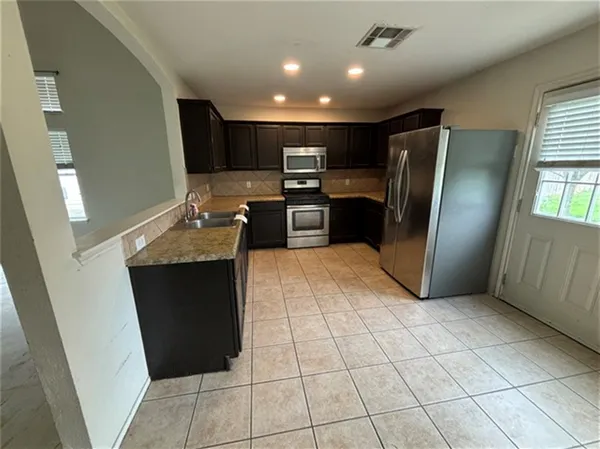 $242,500 | 12828 Starbrimson Trail, Elgin, TX 78621