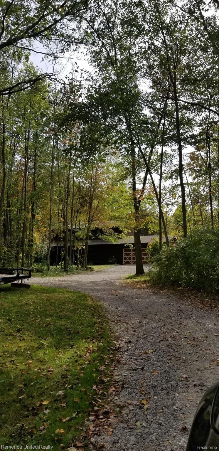 4144 Center Road Linden, MI 48451 - Photo 51 of 66 20190927_132329.jpg