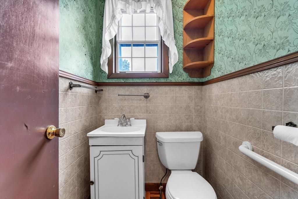 59 Middlefield Road Chester, MA 01011 - Photo 20 of 39