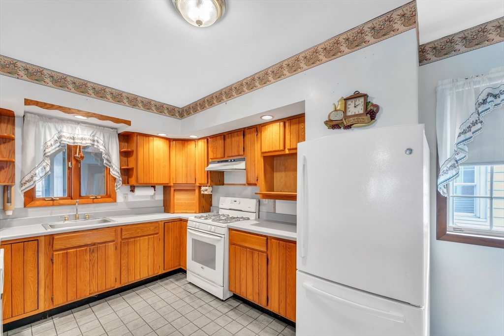 59 Middlefield Road Chester, MA 01011 - Photo 6 of 39