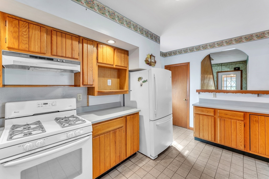 59 Middlefield Road Chester, MA 01011 - Photo 8 of 39
