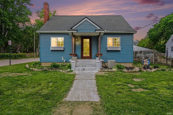 $224,900 | 219 West Patterson Street, Lakeville, IN 46536
