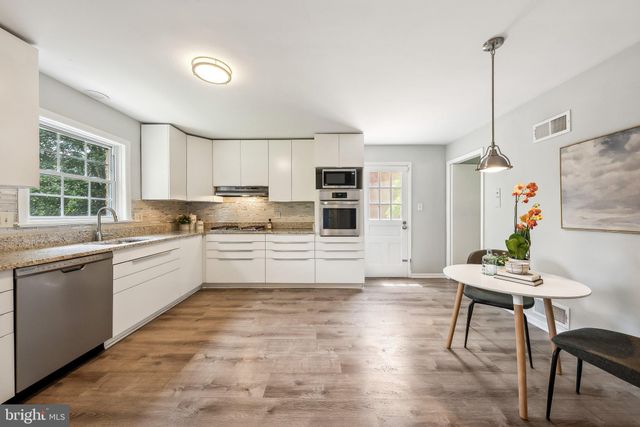 $1,180,000 | 5412 Linden Court, Bethesda, MD 20814