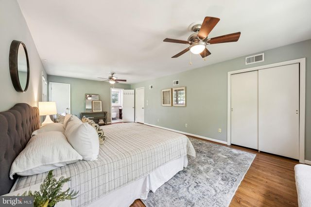 $1,180,000 | 5412 Linden Court, Bethesda, MD 20814