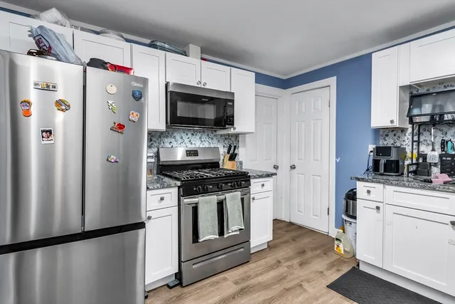 $869,900 | 11 10th Avenue, Haverhill, MA 01830