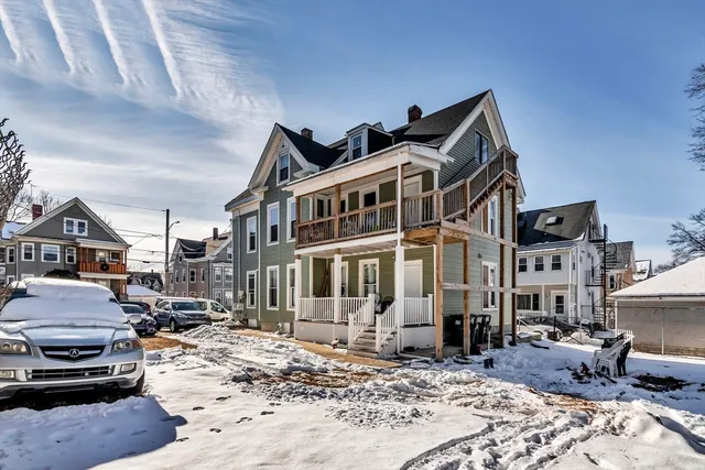 $869,900 | 11 10th Avenue, Haverhill, MA 01830