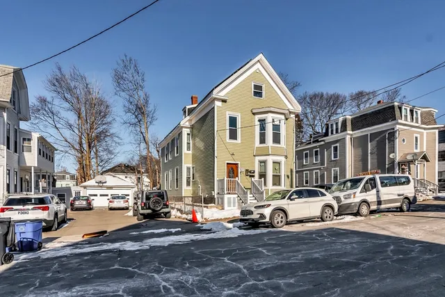 $869,900 | 11 10th Avenue, Haverhill, MA 01830