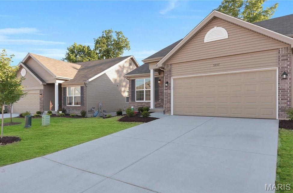 5357 Lakepath Way Eureka, MO 63025 - Photo 2 of 19