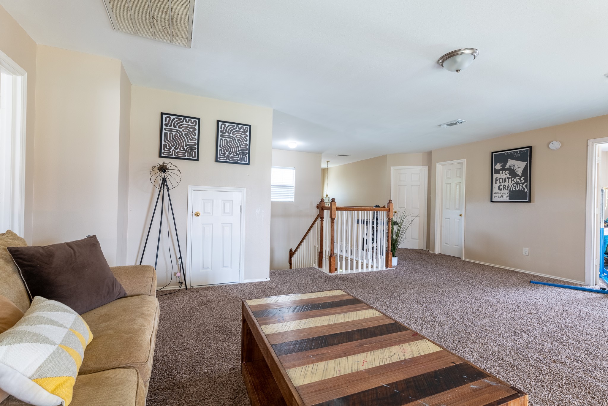 17323 Dakota Ridge Drive Houston, TX 77095 - Photo 15 of 25 a living room with furniture