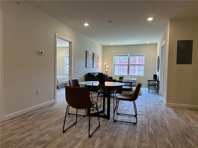 $1,850 | 327 Pine Street, Unit 2006, Pawtucket, RI 02860