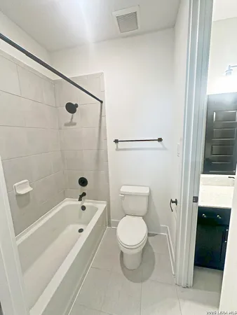 $3,400 | 418 Corwin Springs, Cibolo, TX 78108