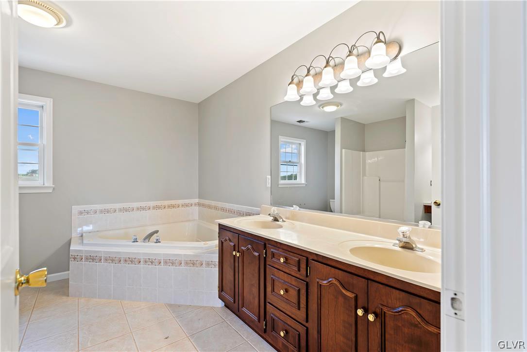 4535 Springfield Drive Coplay, PA 18037 - Photo 32 of 48 Gallery Image 32