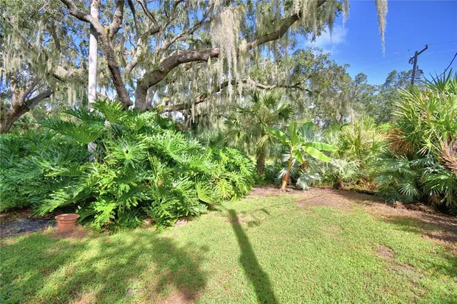 $499,000 | 733 North Lake Reedy Boulevard, Frostproof, FL 33843