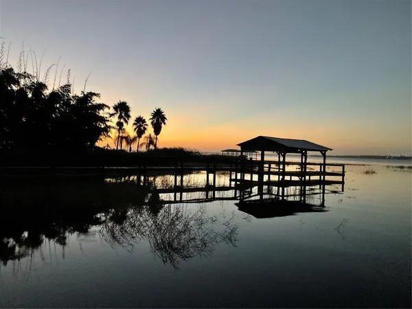 $480,000 | 733 North Lake Reedy Boulevard, Frostproof, FL 33843