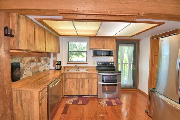 $480,000 | 733 North Lake Reedy Boulevard, Frostproof, FL 33843