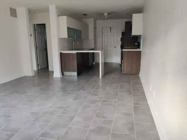 $2,000 | 4905 North Flagler Drive, Unit 1, West Palm Beach, FL 33407