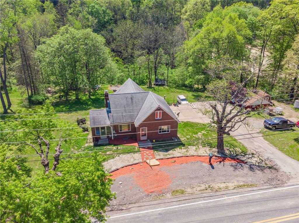 1946 Sandy Hill Road North Huntingdon, PA 15642 - Photo 2 of 25 Gallery Image 2