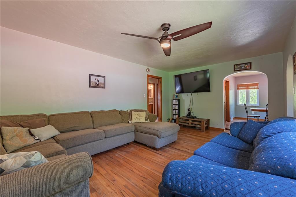 1946 Sandy Hill Road North Huntingdon, PA 15642 - Photo 5 of 25 Gallery Image 5