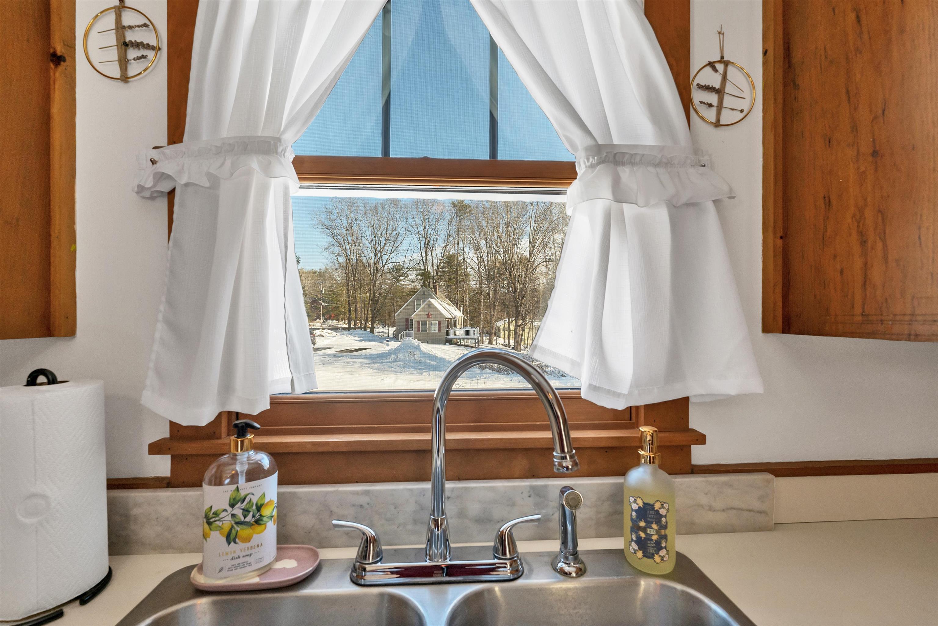 187 Grant Road Newmarket, NH 03857 - Photo 4 of 45