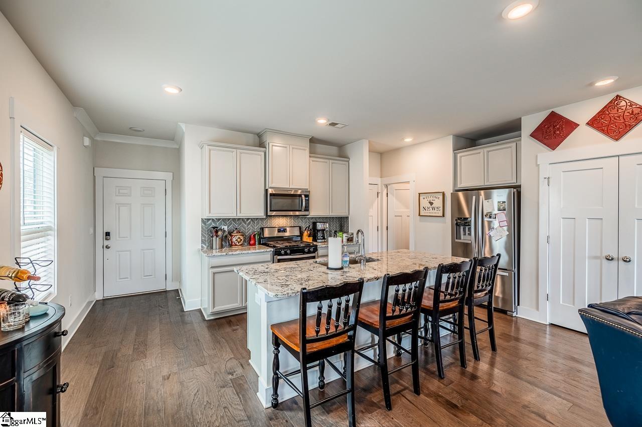 122 Outback Drive Greer, SC 29650 - Photo 2 of 28