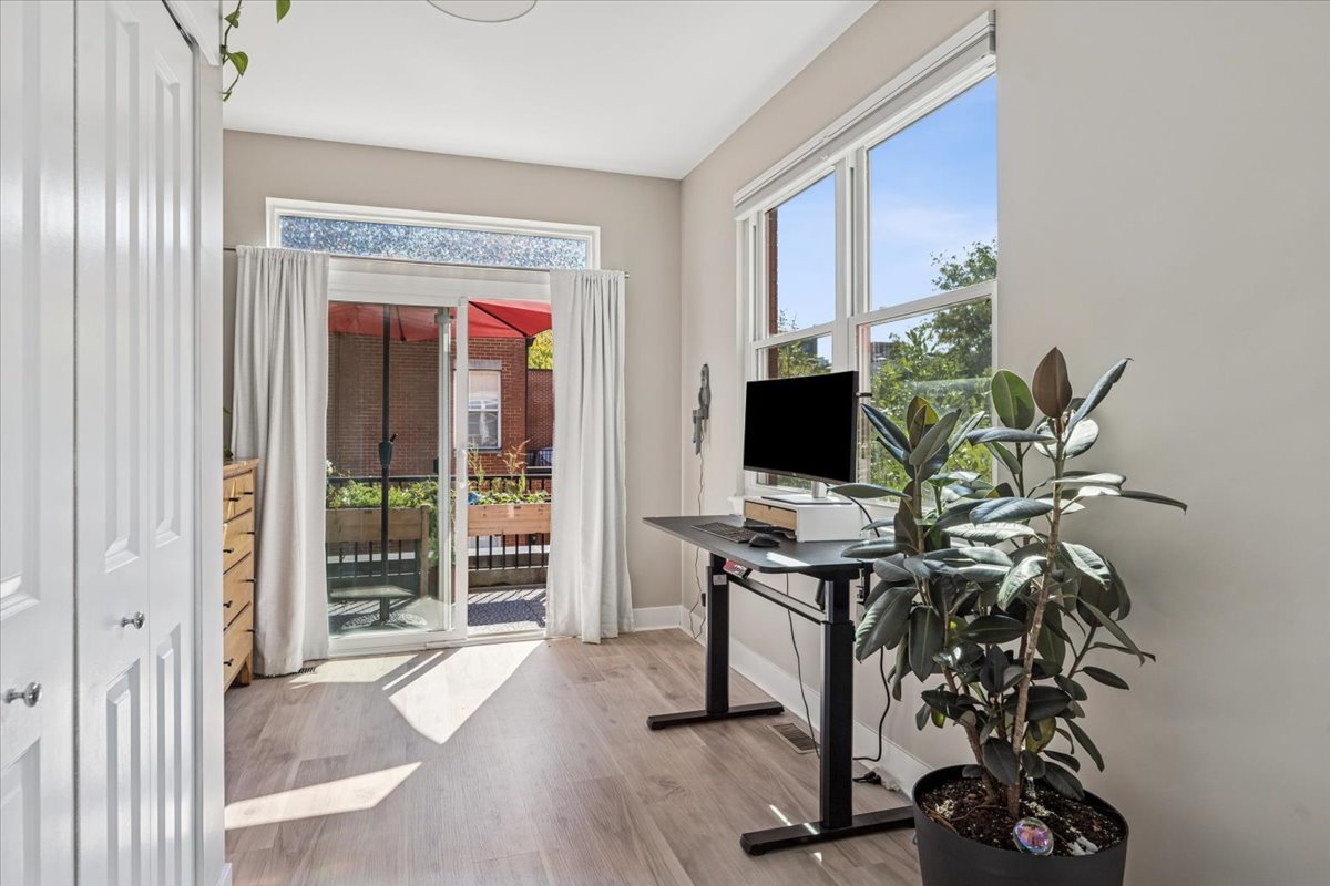 219 West Goethe Street Chicago, IL 60610 - Photo 29 of 55