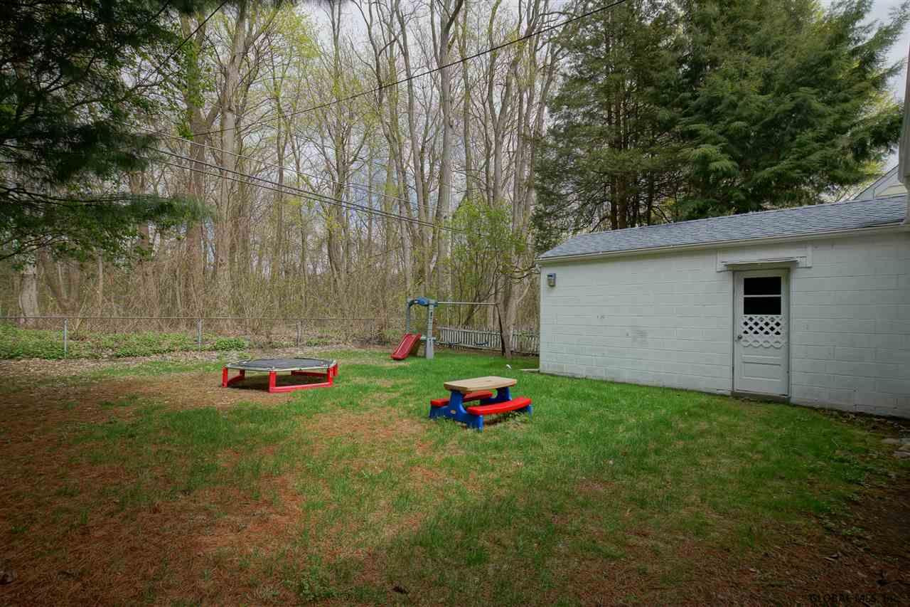 11 Crescent Drive Albany, NY 12208 - Photo 13 of 14 Photo 13