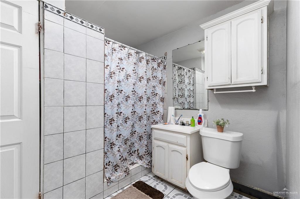 229 Arroyo Street Santa Rosa, TX 78593 - Photo 11 of 18