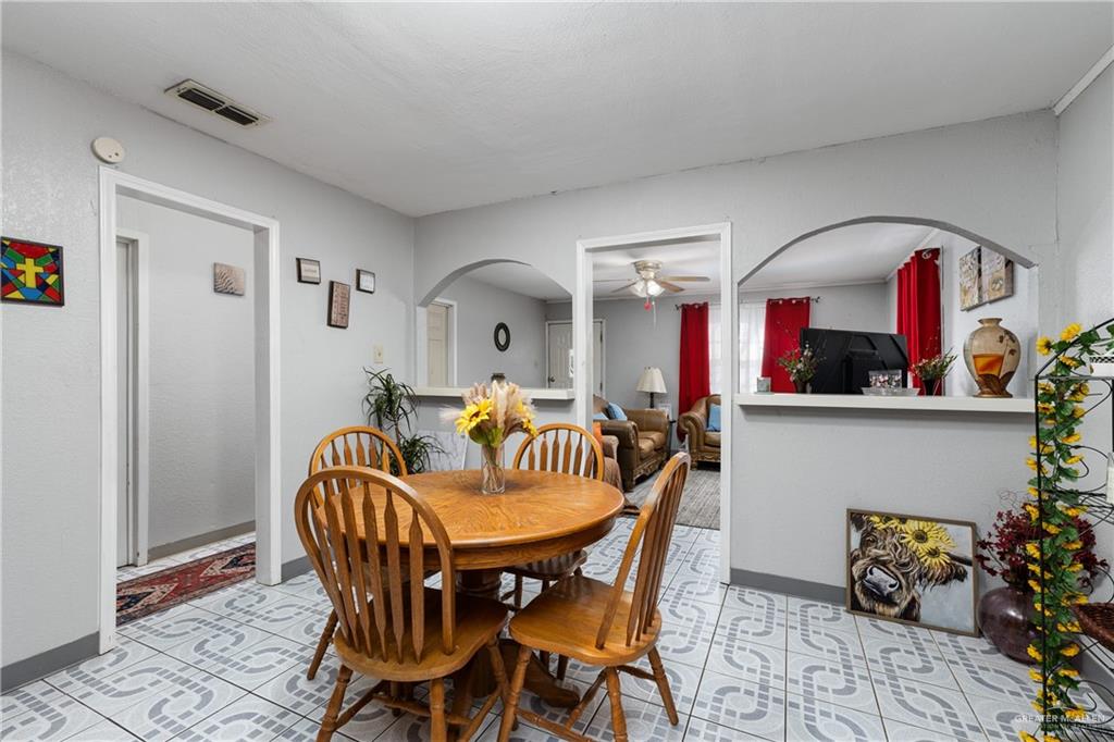 229 Arroyo Street Santa Rosa, TX 78593 - Photo 8 of 18