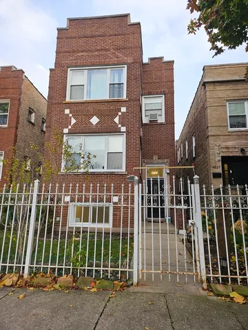 $1,575 | 4839 North Lawndale Avenue, Unit G, Chicago, IL 60625