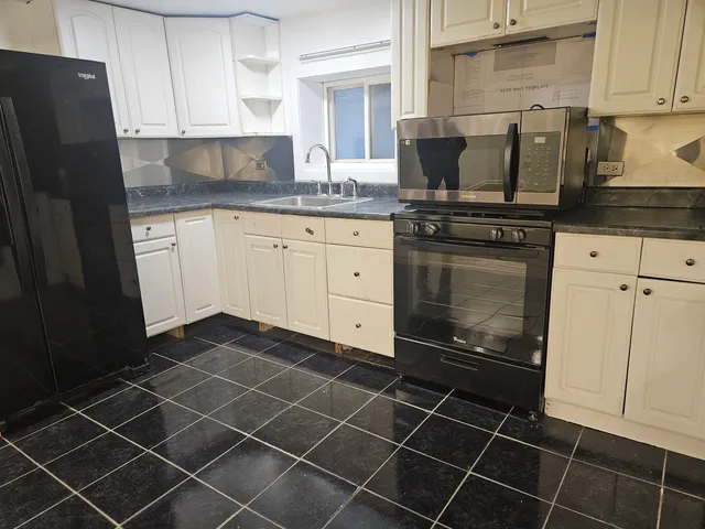 $1,575 | 4839 North Lawndale Avenue, Unit G, Chicago, IL 60625