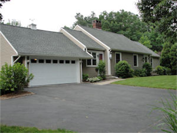 11 Dalton Road Chelmsford, MA 01824 - Photo 1 of 1 Gallery Image 1