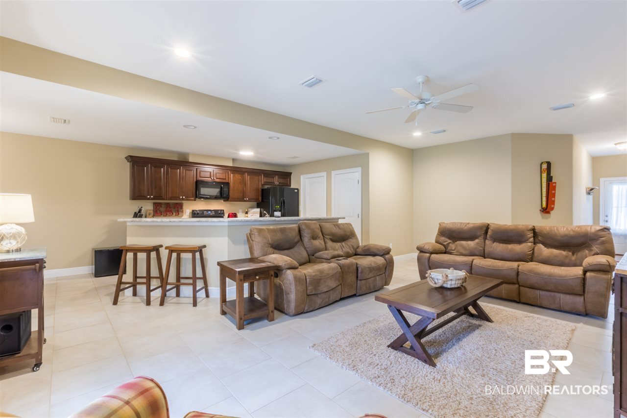 13832 Shea Circle Foley, AL 36535 - Photo 9 of 26 Living Room