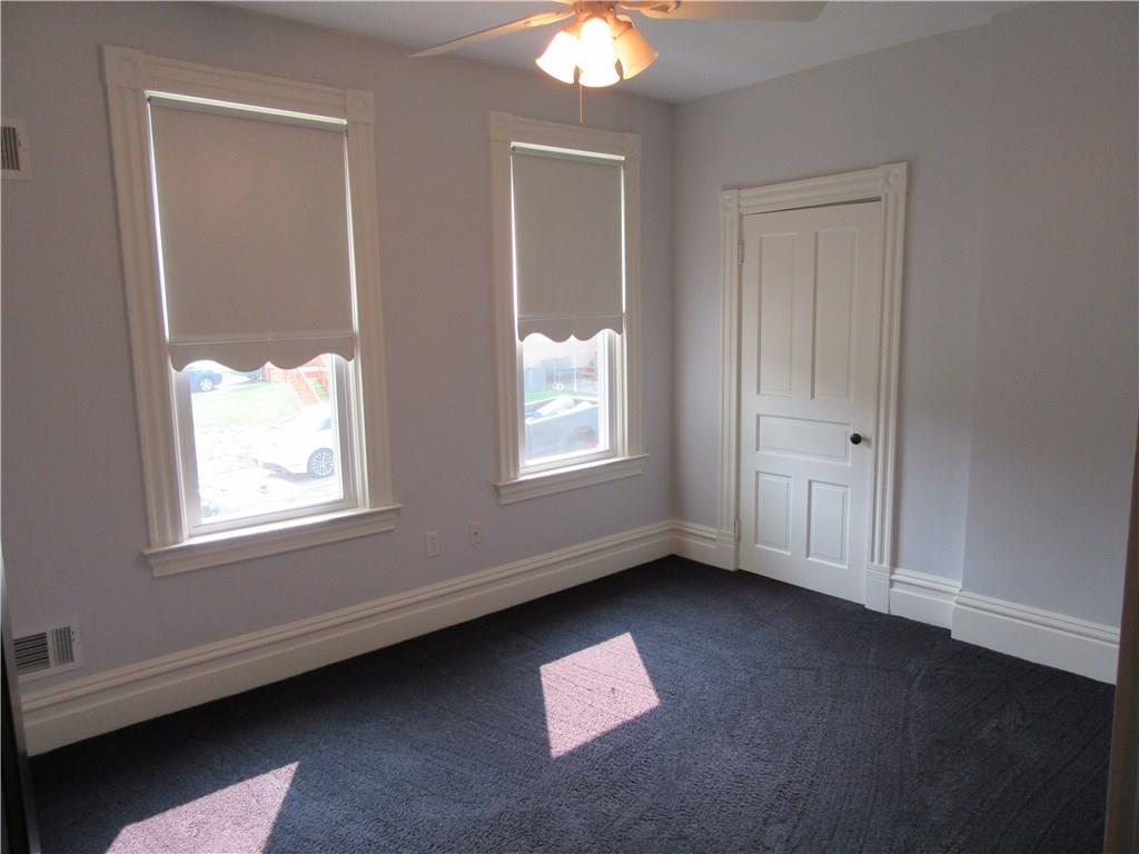 608 Agnew Road Pittsburgh, PA 15227 - Photo 21 of 25