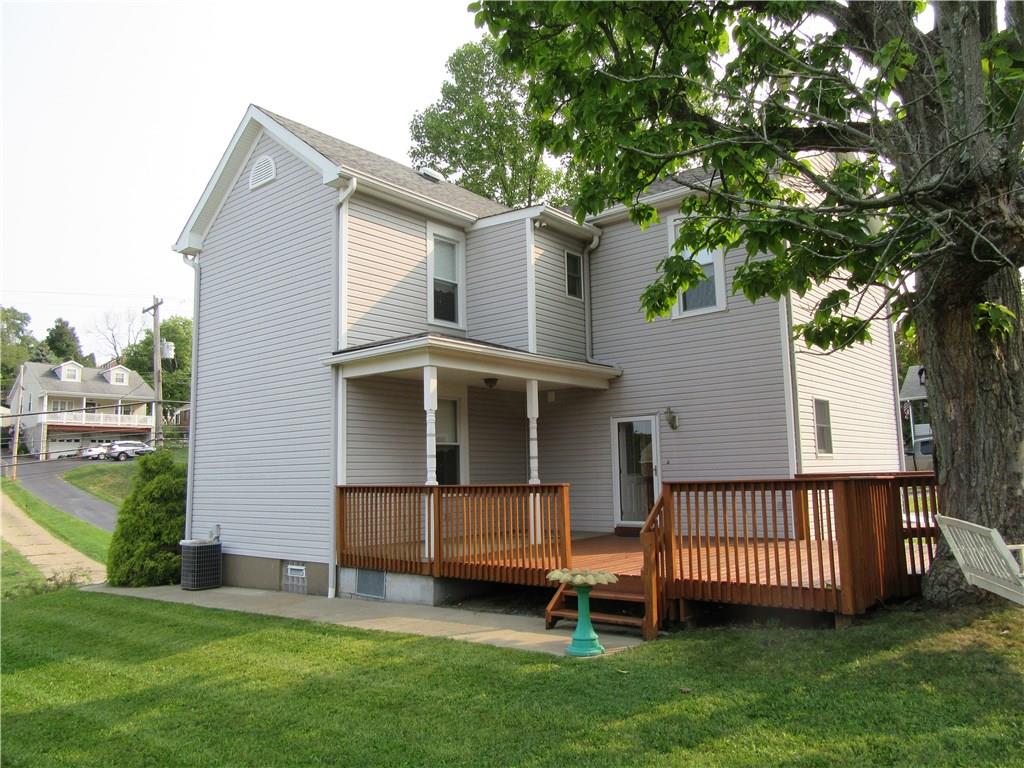 608 Agnew Road Pittsburgh, PA 15227 - Photo 5 of 25