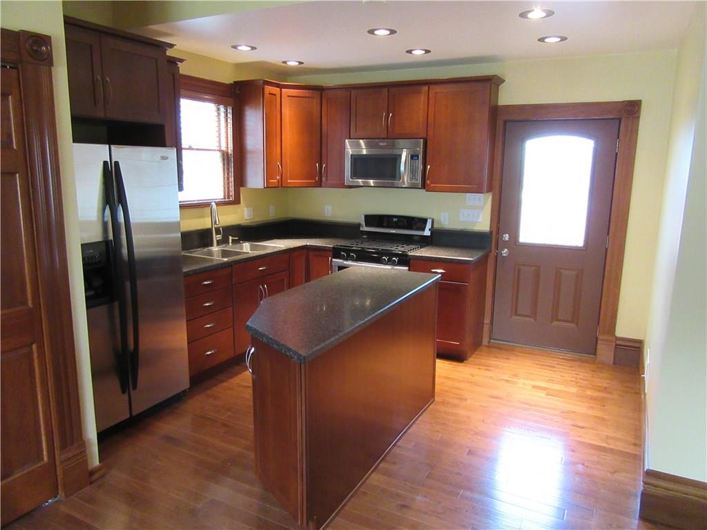 608 Agnew Road Pittsburgh, PA 15227 - Photo 8 of 25