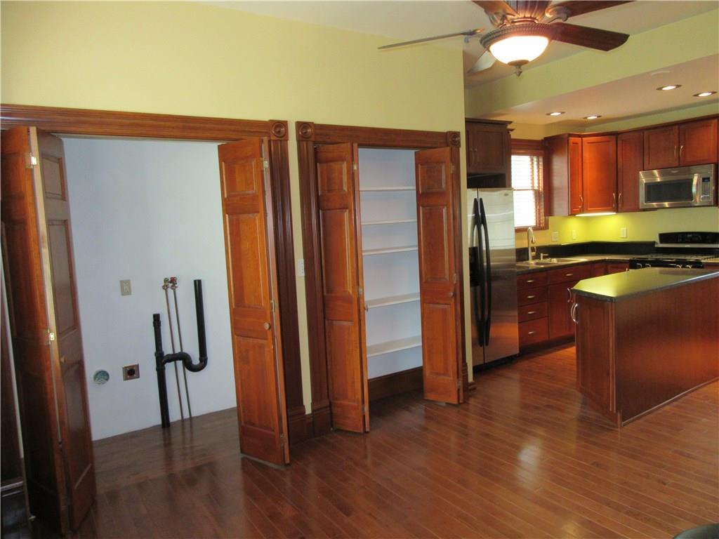 608 Agnew Road Pittsburgh, PA 15227 - Photo 10 of 25