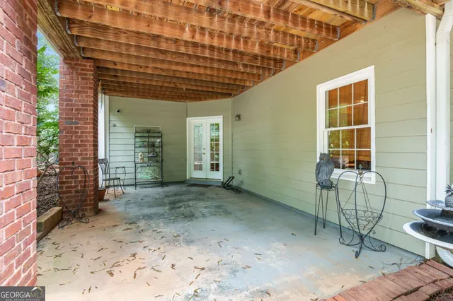 $995,000 | 135 Troon Drive, Fayetteville, GA 30215